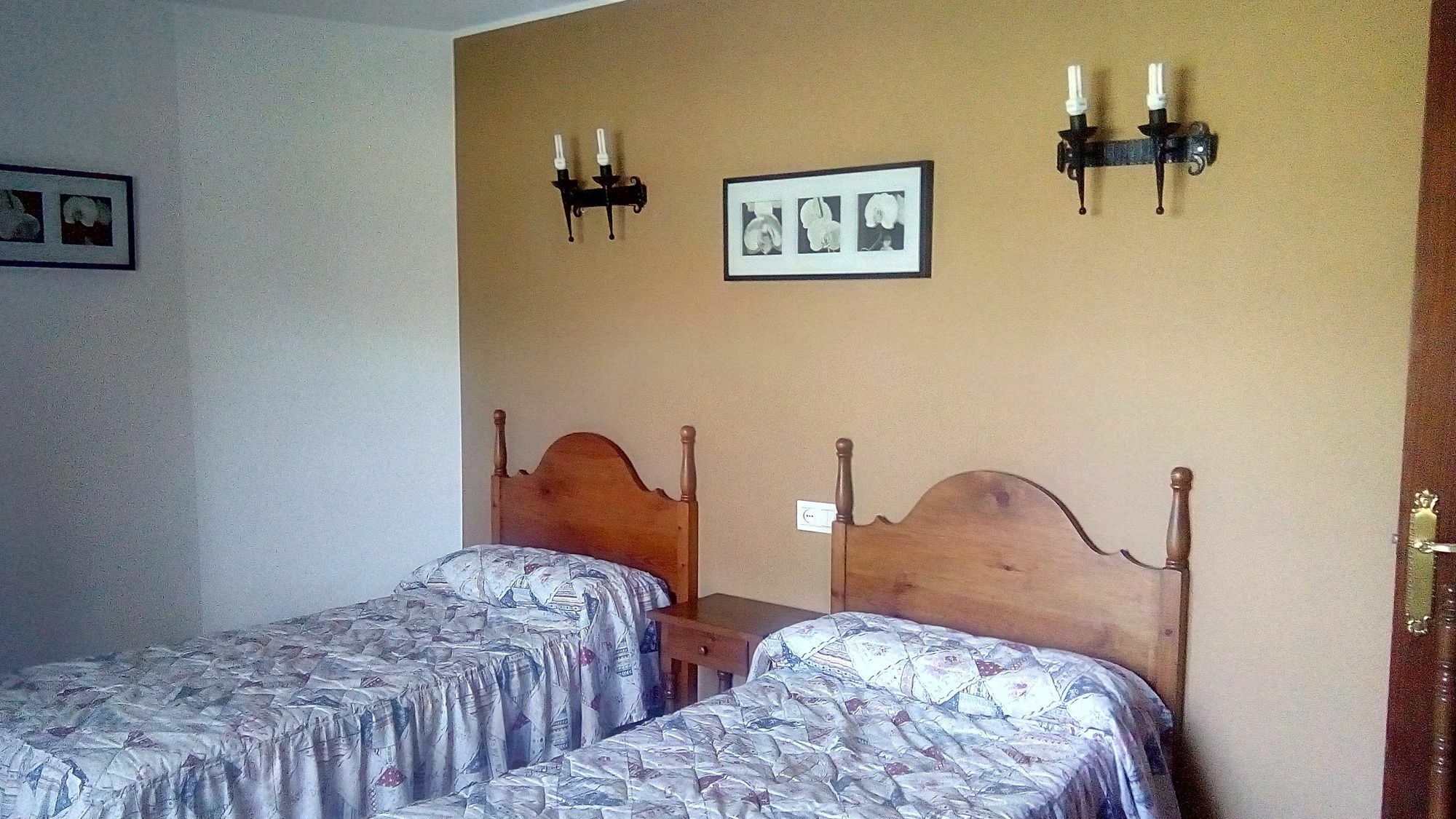Apartamentos Rurales Ovio Llanes Kültér fotó