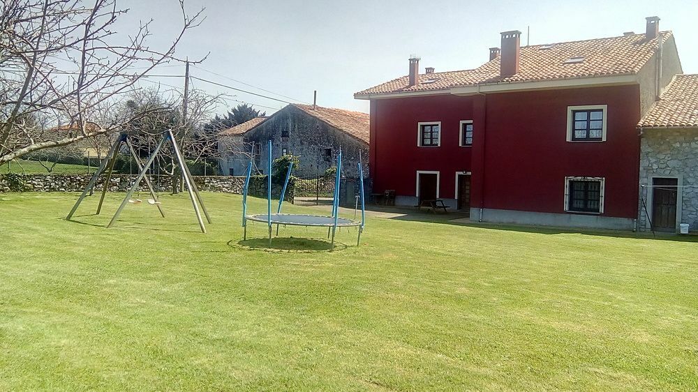 Apartamentos Rurales Ovio Llanes Kültér fotó