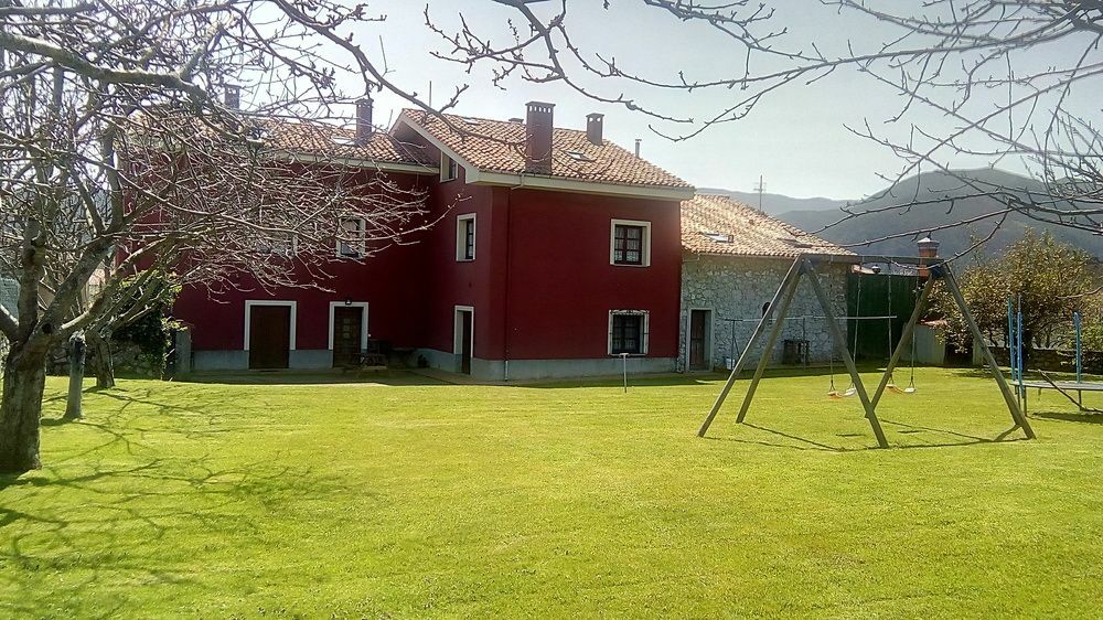 Apartamentos Rurales Ovio Llanes Kültér fotó